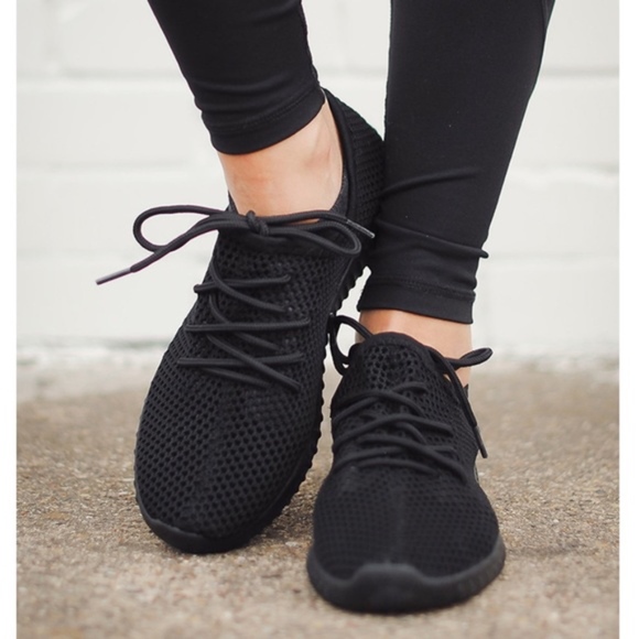 AMALIA sneakers - BLACK - Picture 2 of 5